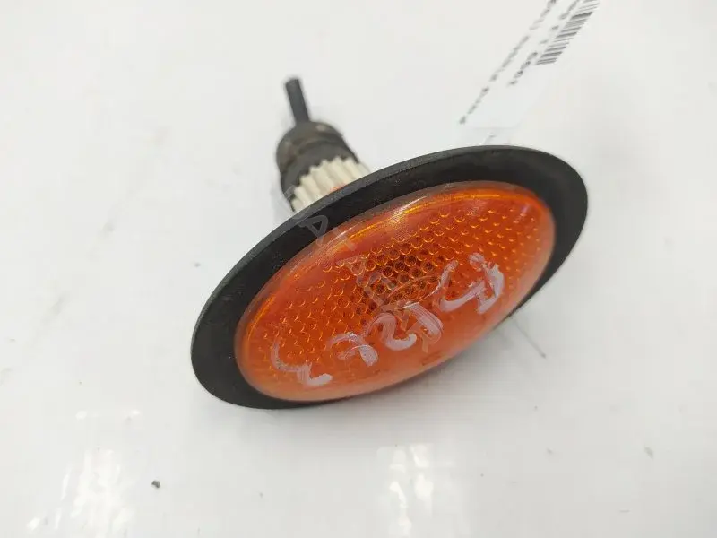 Повторитель передний 10299266