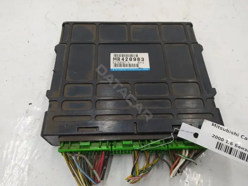 Блок управления двигателем MR420983