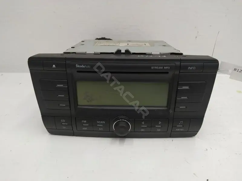 Магнитола 1Z0035161C