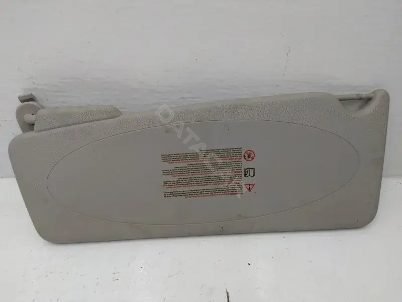 Козырек солнцезащитный 10297982