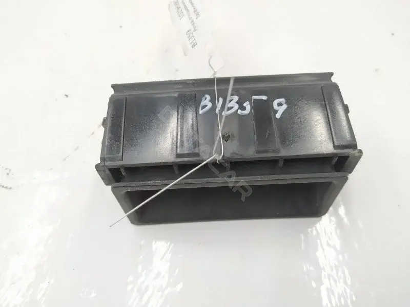 Ручка крышки багажника 10296882