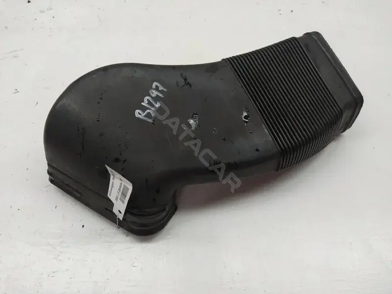 Воздуховод 8D0129617E