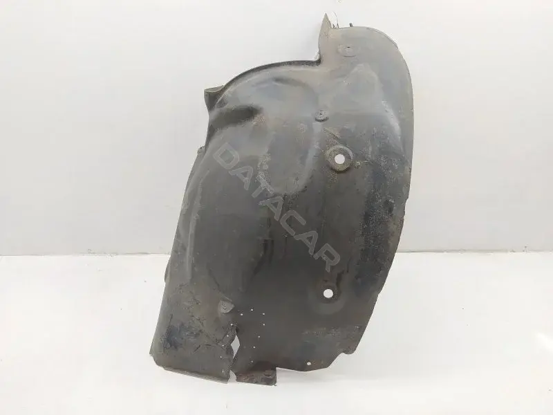 Подкрылок 8200136726D