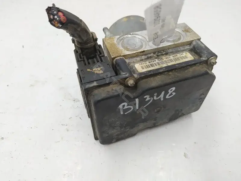 Блок управления АБС 8200229137