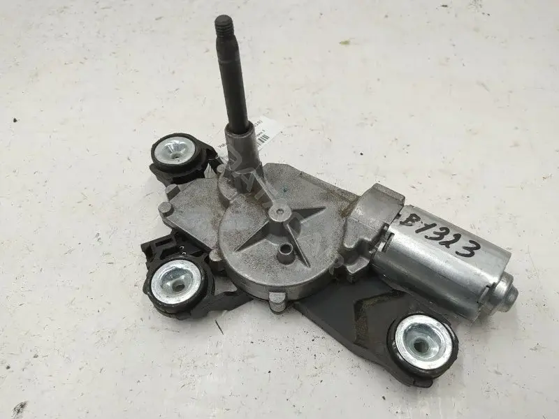 Мотор стеклоочистителя 0390201823
