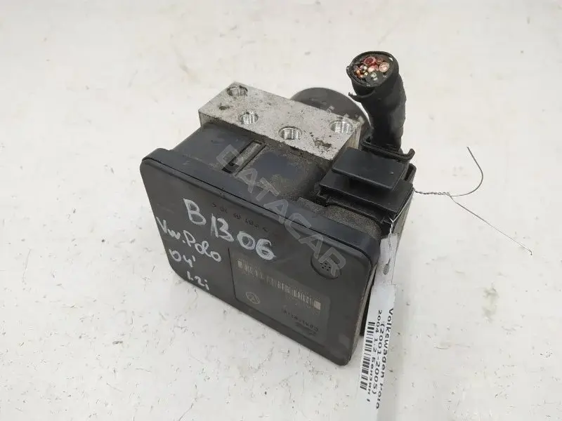 Блок управления АБС 6Q0907379L