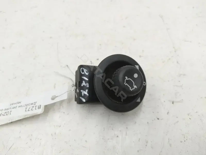 Джойстик регулировки зеркал 93BG17B676BB