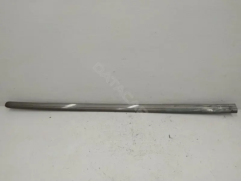 Молдинг двери 5M0853516