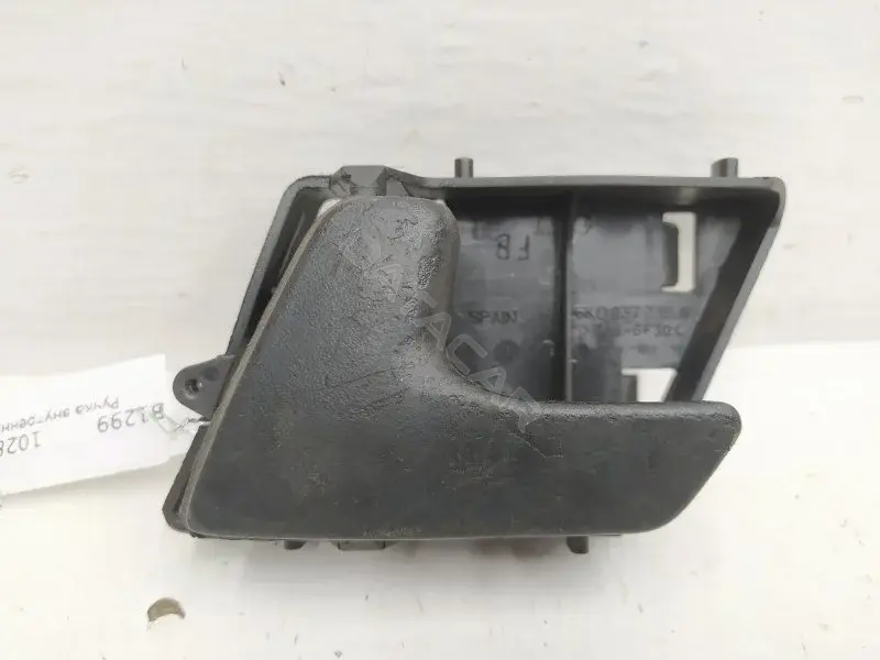 Ручка двери 6K0837221C
