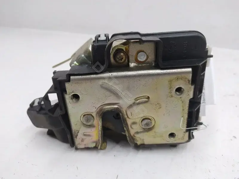 Замок двери 6K4839016