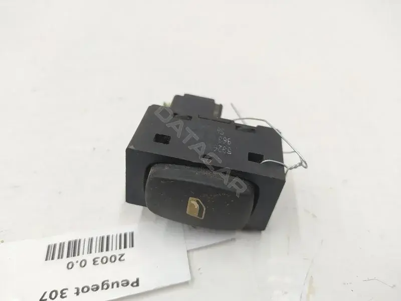 Кнопка стеклоподъемника 96360166