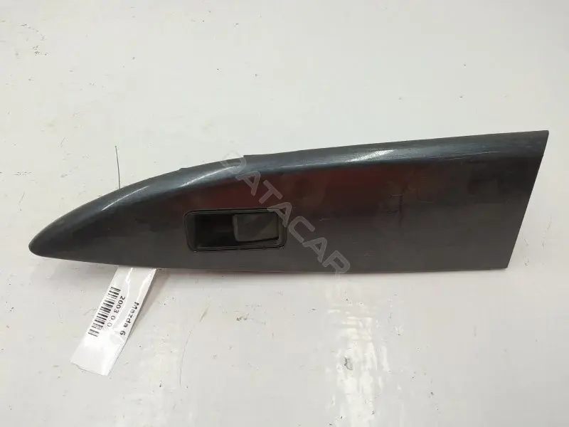 Кнопка стеклоподъемника GP9A66370
