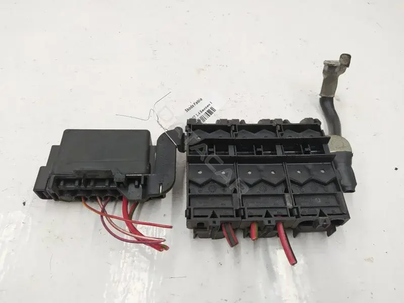 Блок предохранителей 5Z0937548C
