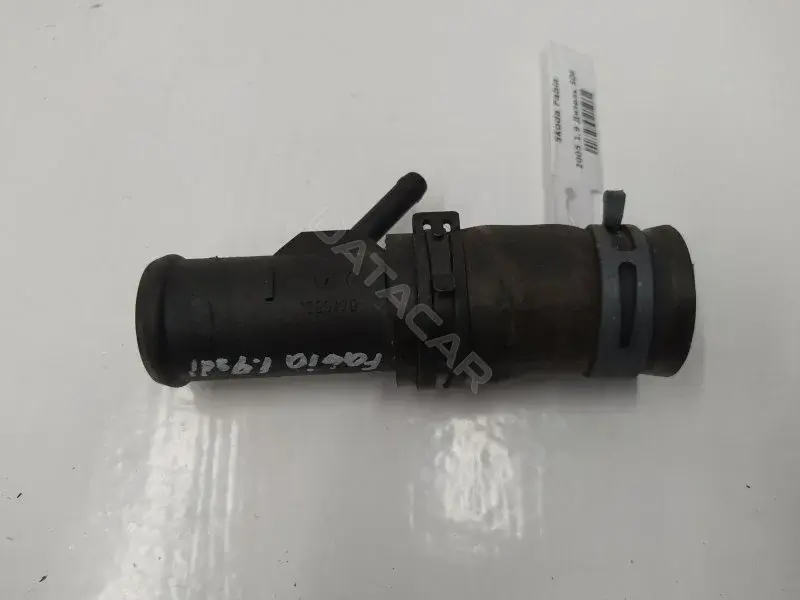 Фланец охлаждающей жидкости 1C0121438A
