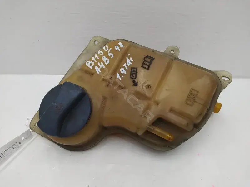 Расширительный бачок 8D0121403L