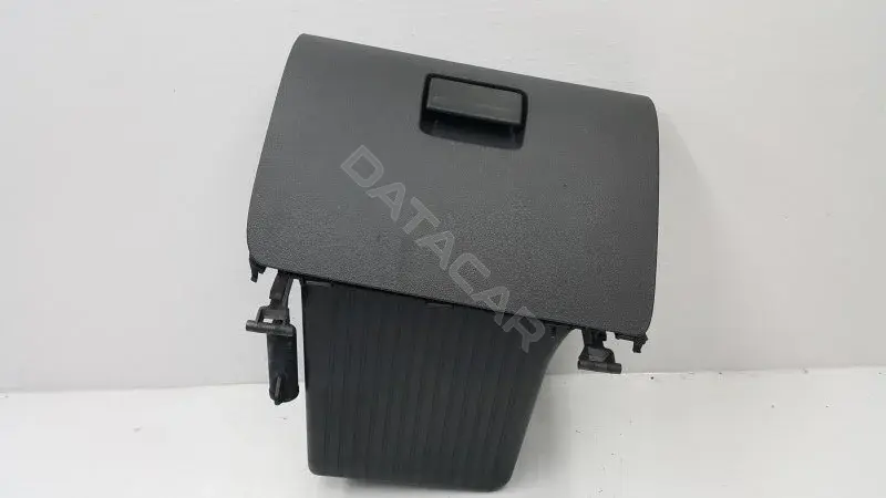 Бардачок 4M5XA06008AAW