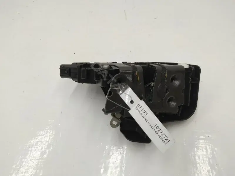Замок двери 3M5AR26412BS