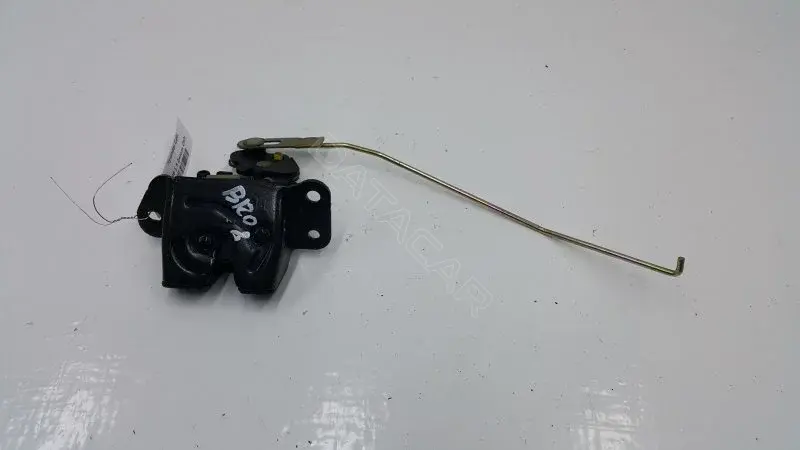 Замок крышки багажника 10272648