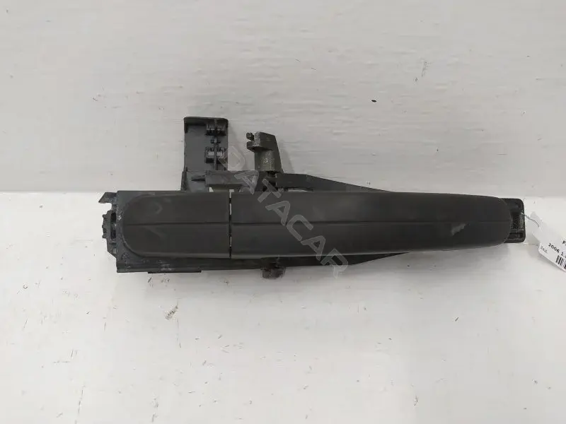 Ручка двери 4M51A266B22AC