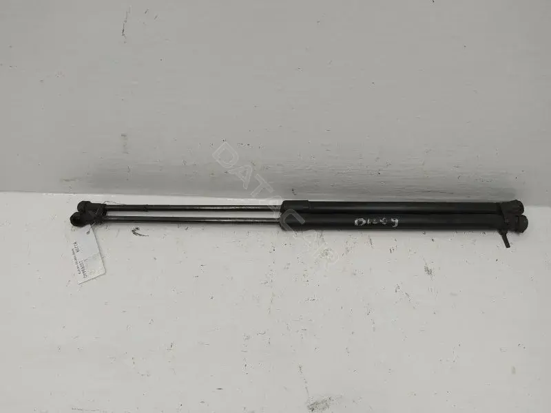 Амортизатор крышки багажника, капота, заднего стекла 1J0823359D