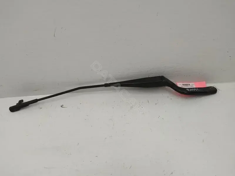 Рычаг стеклоочистителя 3M5117526AA