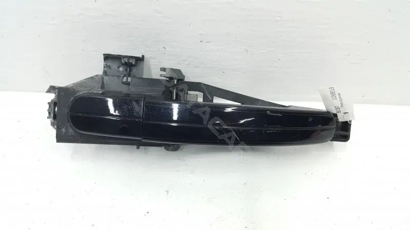 Ручка двери 3M51R224A36AE
