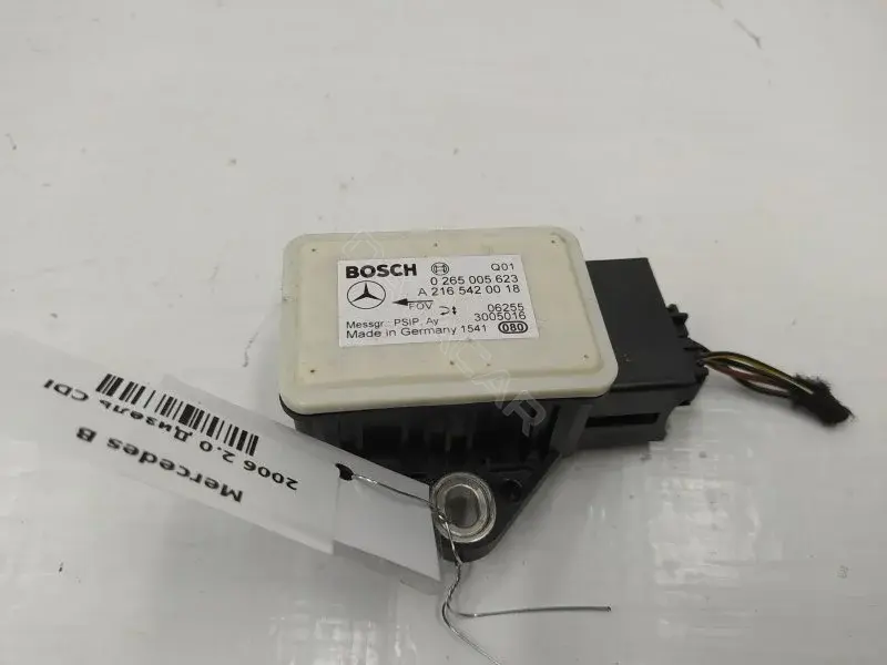Датчик ускорения A2165420018