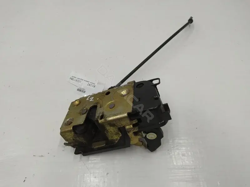 Замок двери 10267384