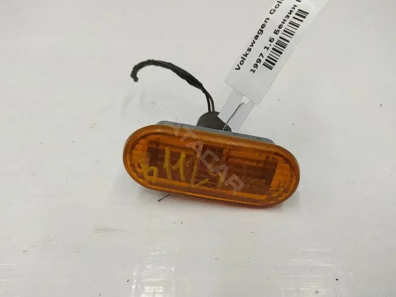Повторитель передний 3B0949117B
