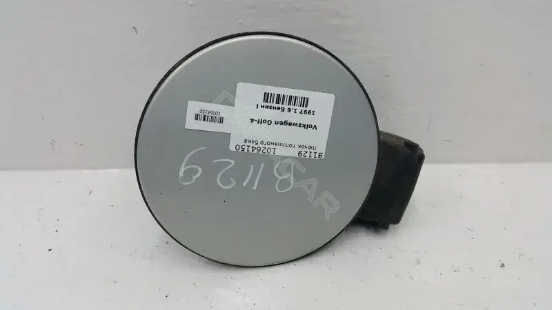 Крышка лючка топливного бака 1J6809857A
