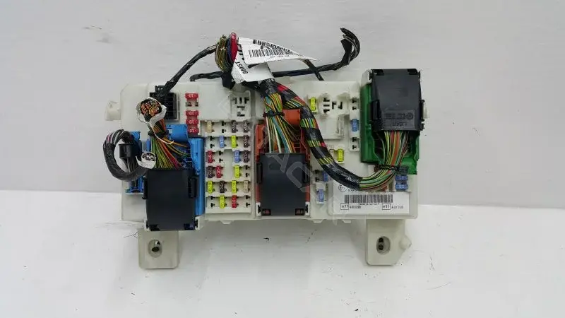 Блок предохранителей 7M5T14A073CF
