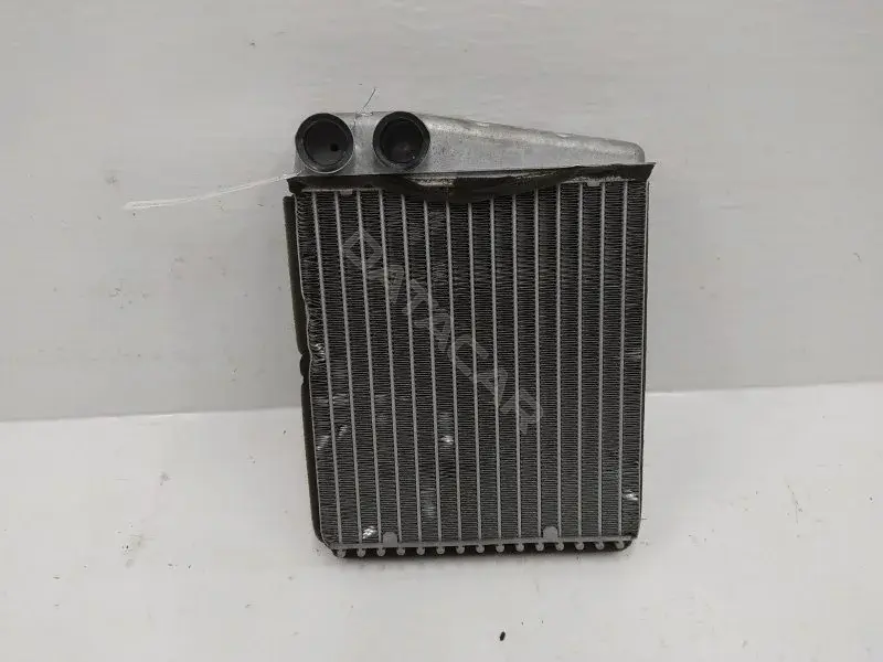 Радиатор печки 668479S