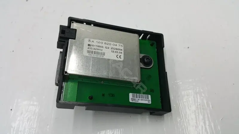 Антенна A1698200475