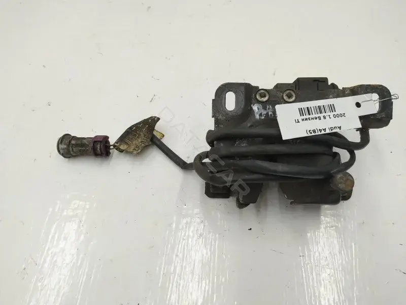 Замок капота 8D0823509L