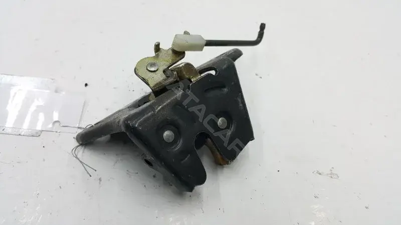 Замок крышки багажника 10260395