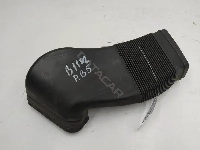 Воздухозаборник 8D0129617E