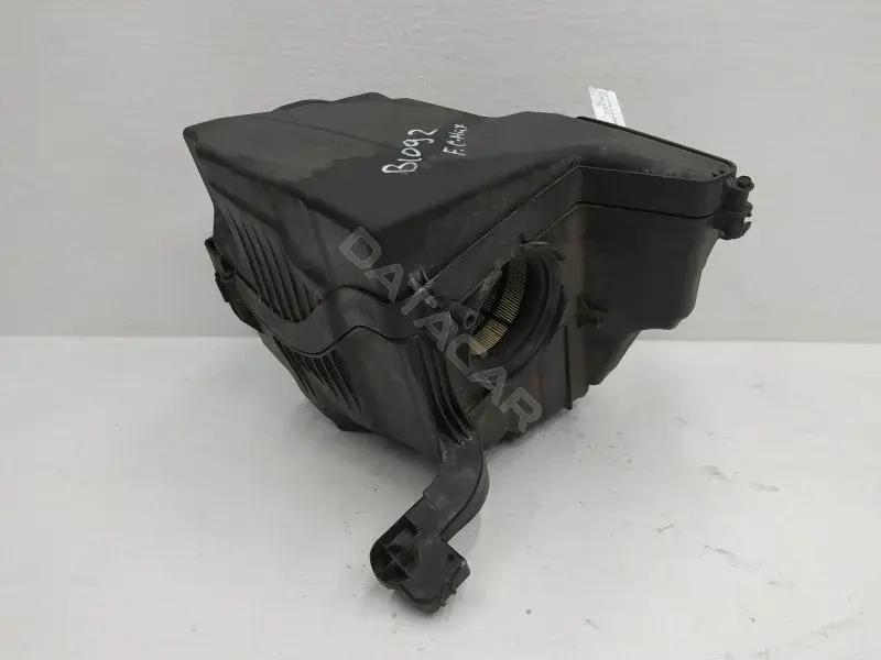 Корпус воздушного фильтра 7M519600BF
