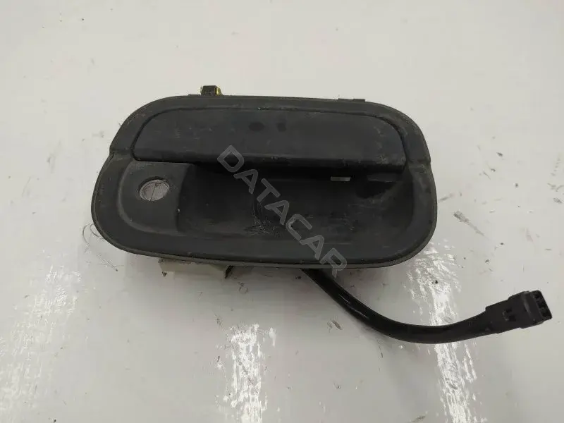 Ручка двери MB632702