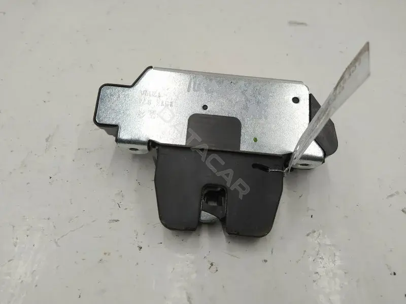 Замок крышки багажника 9684648680
