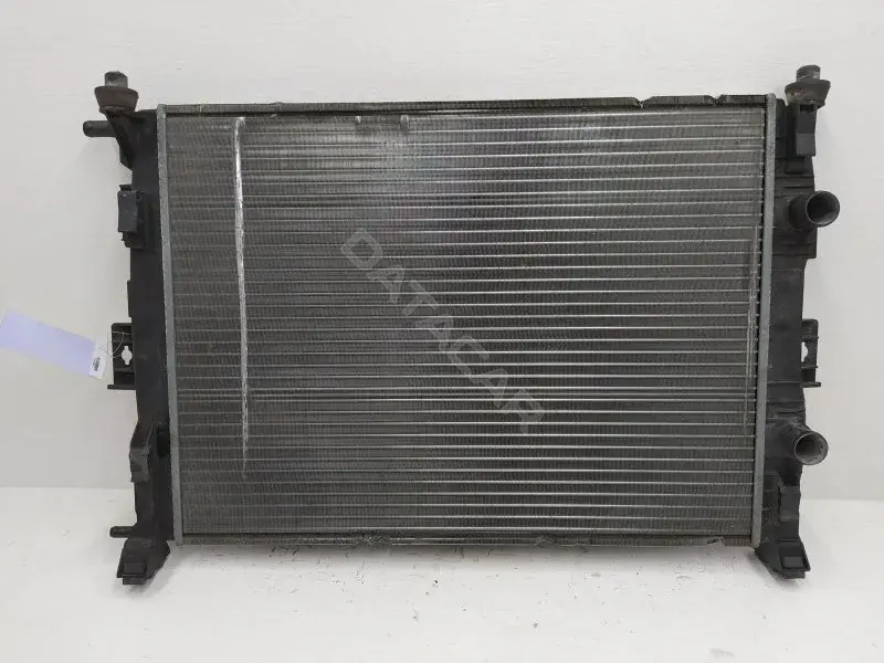 Радиатор охлаждения 8200115541
