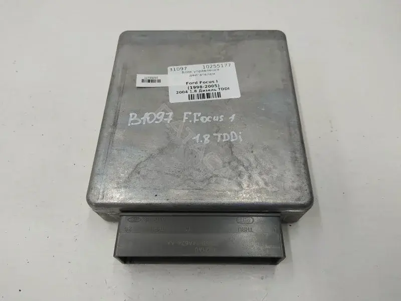 Блок управления двигателем 4S4112A650BA