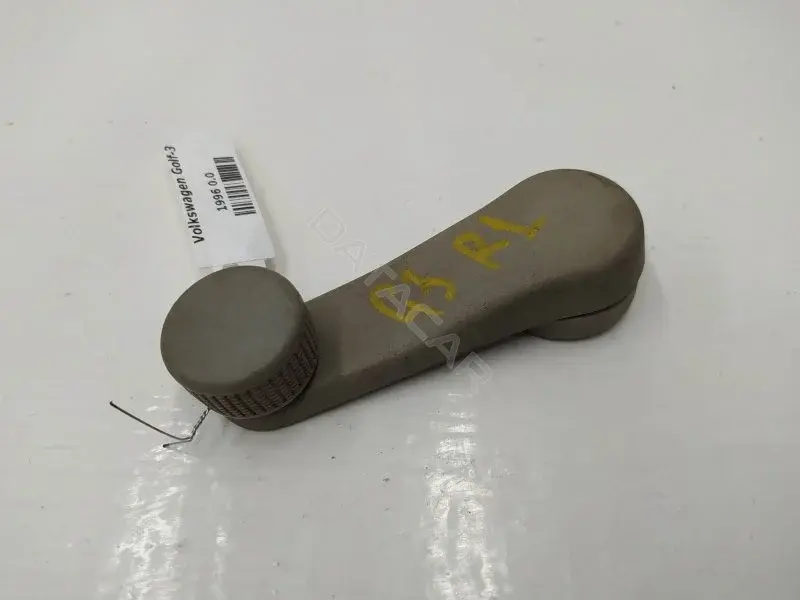 Ручка стеклоподъемника 1H0837581D