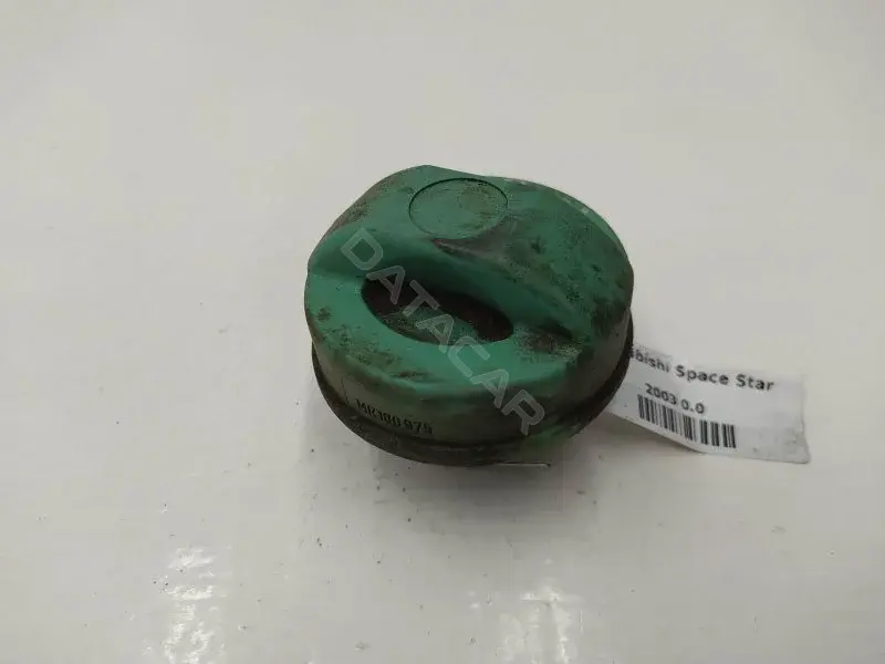Крышка топливного бака MR100975