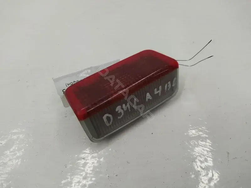 Плафон освещения салона 4B9947113