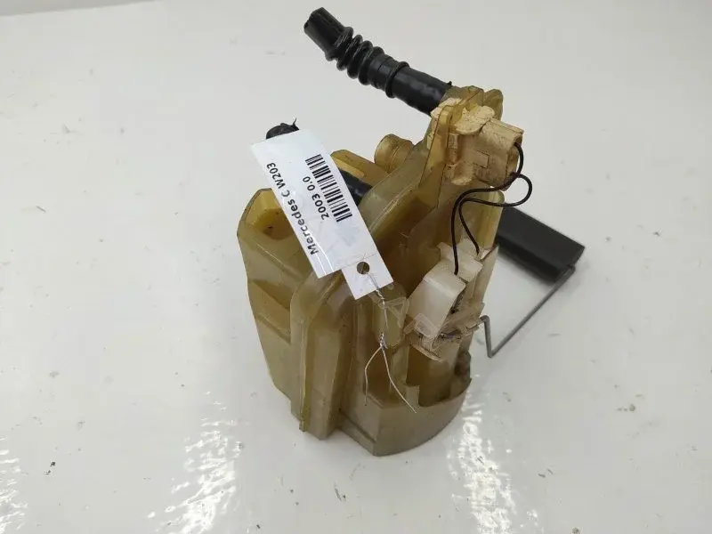 Датчик уровня топлива A2034710413