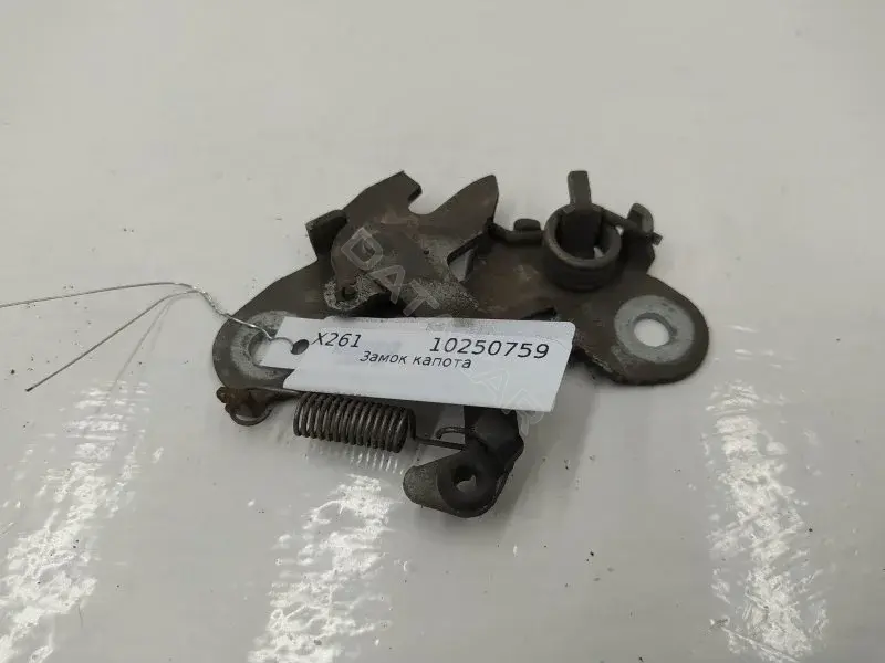 Замок капота 10250759