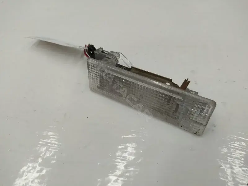 Плафон освещения салона 7L6947101A