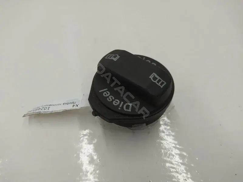 Крышка топливного бака 1J0201553G