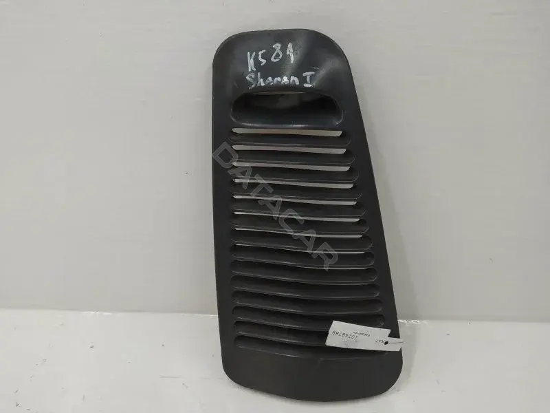 Бардачок 7M0868479C