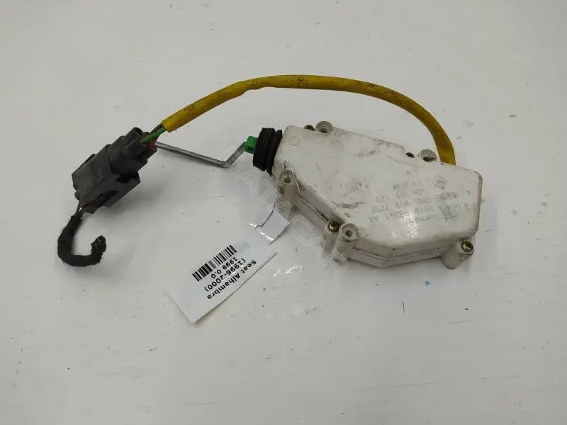 Замок лючка топливного бака 95VW9B241AB7M0959775C
